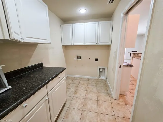 1811 Savona Pkwy W, Cape Coral, Florida 33914
