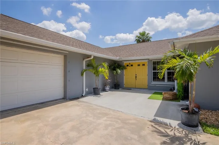 1012  Ponce De Leon  AVE, Clewiston, FL 33440