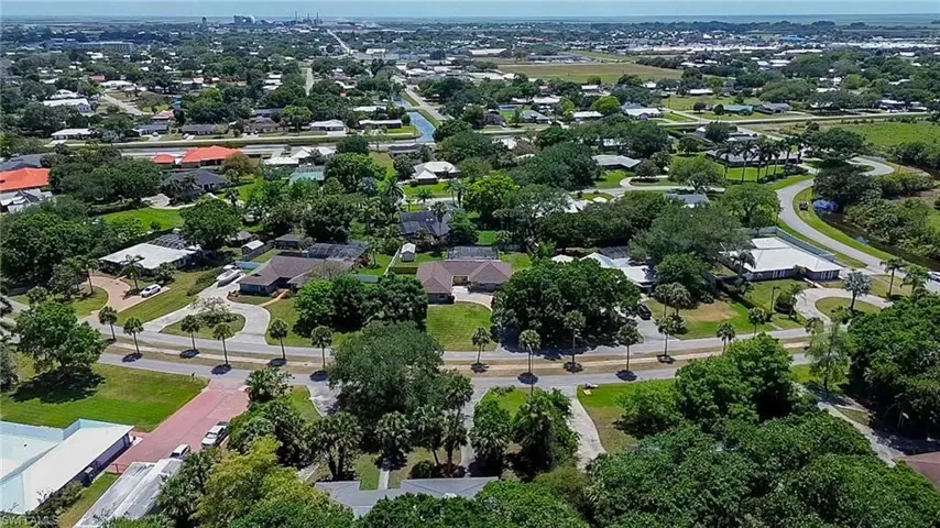 1012  Ponce De Leon  AVE, Clewiston, FL 33440