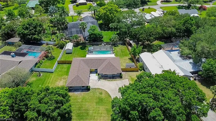 1012  Ponce De Leon  AVE, Clewiston, FL 33440