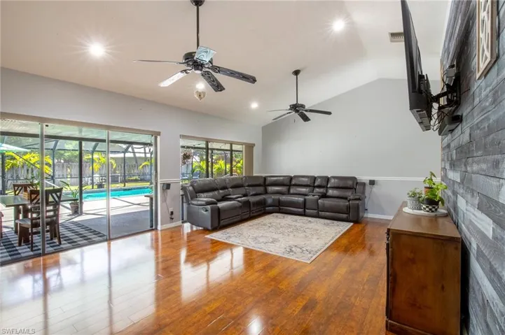 1012  Ponce De Leon  AVE, Clewiston, FL 33440