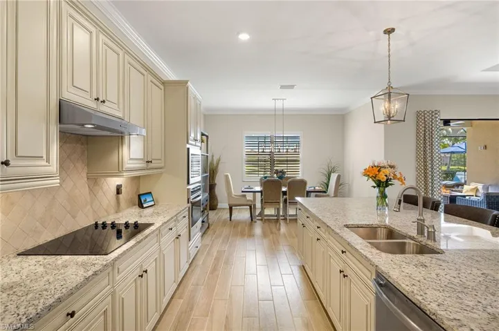 Spacious Kitchen