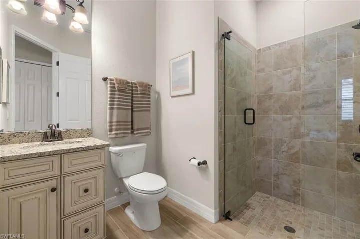 En-Suite Bathroom
