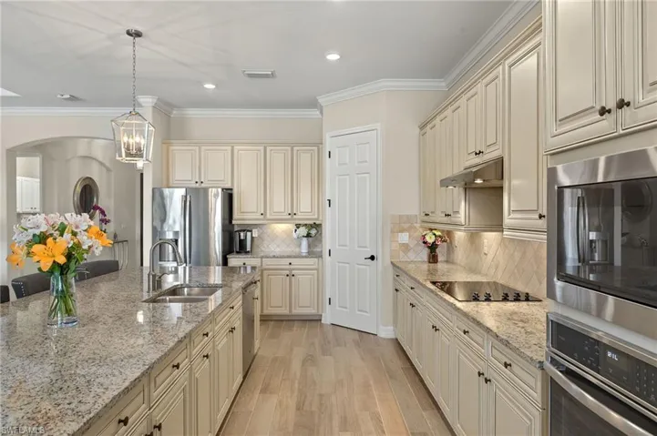 Spacious Kitchen