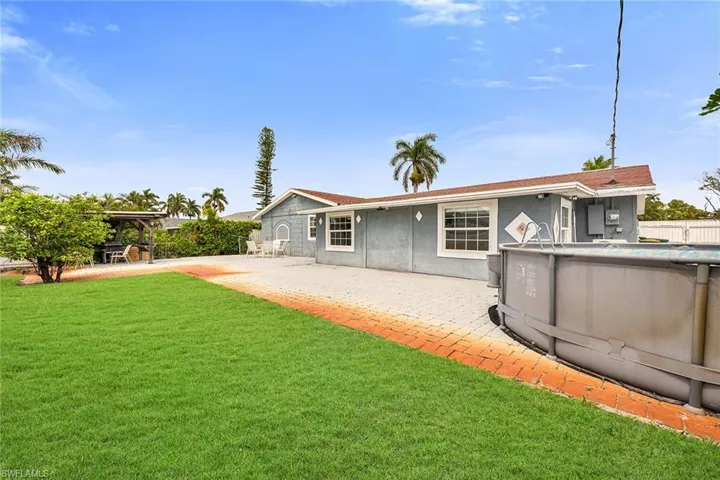 4838  Tahiti  LN, Naples, FL 34112