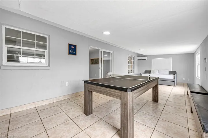 4838  Tahiti  LN, Naples, FL 34112