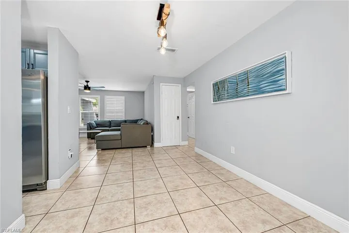 4838  Tahiti  LN, Naples, FL 34112