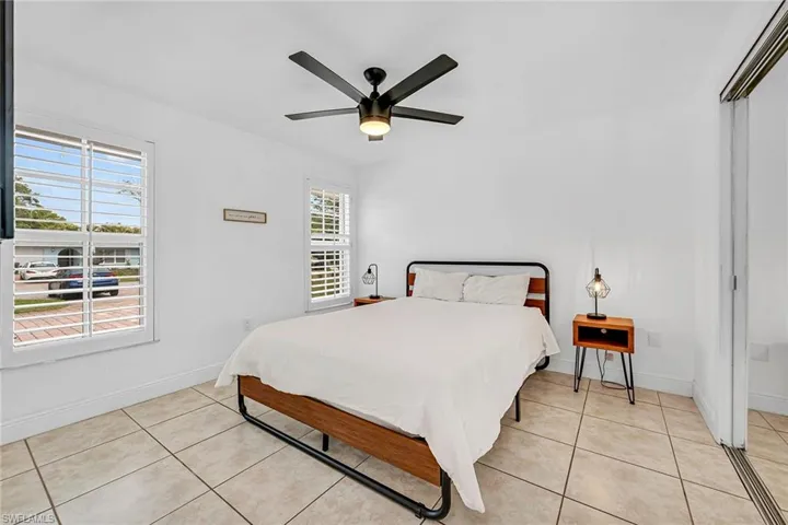 4838  Tahiti  LN, Naples, FL 34112