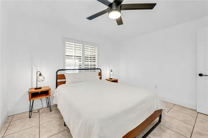 4838  Tahiti  LN, Naples, FL 34112