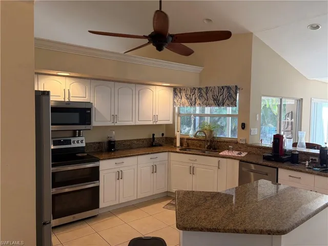 618 Se 18th St, Cape Coral, Florida 33990
