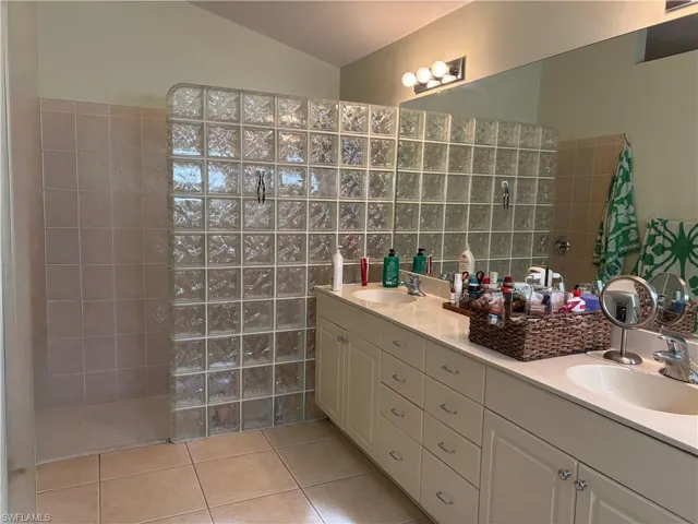 618 Se 18th St, Cape Coral, Florida 33990
