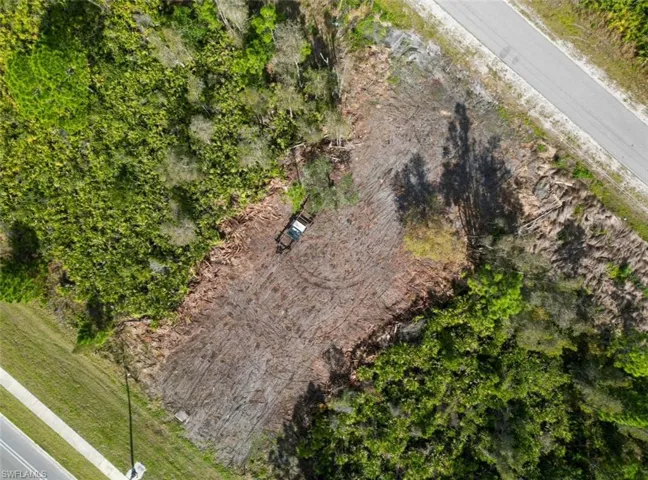 2728  Meadow  RD, Lehigh Acres, FL 33974