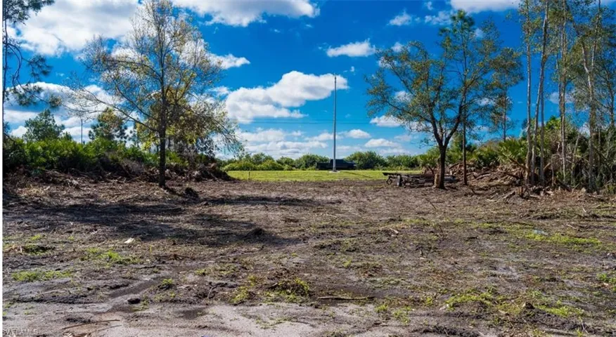 2728  Meadow  RD, Lehigh Acres, FL 33974