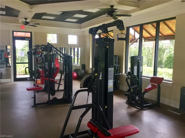 9076  Isla Bella  CIR, Bonita Springs, FL 34135