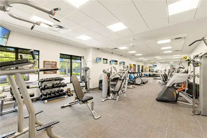 1733  San Bernadino  WAY, Naples, FL 34109