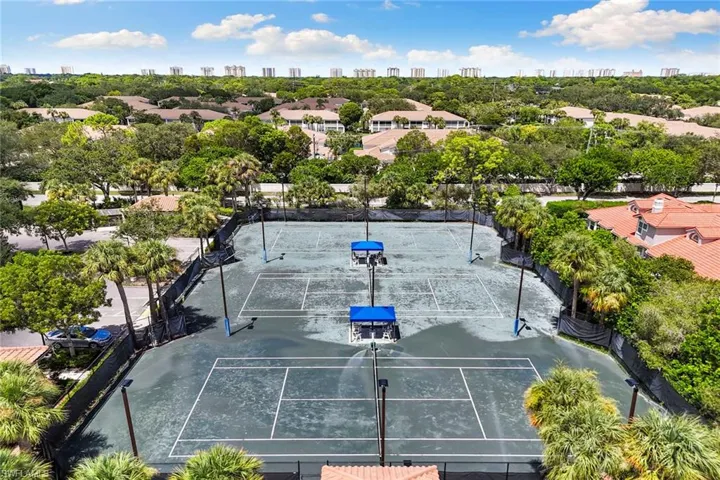 1733  San Bernadino  WAY, Naples, FL 34109