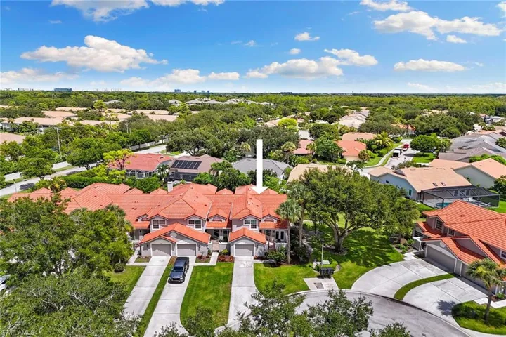 1733  San Bernadino  WAY, Naples, FL 34109
