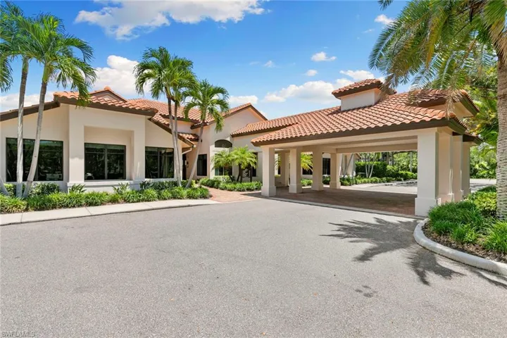 1733  San Bernadino  WAY, Naples, FL 34109