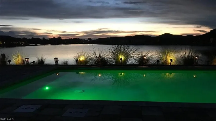 Example of Pool Lights