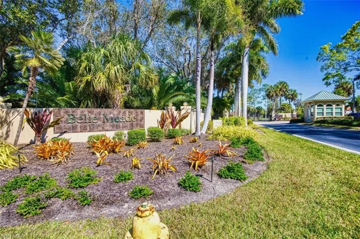 8460 Belle Meade Dr, Fort Myers, Florida 33908