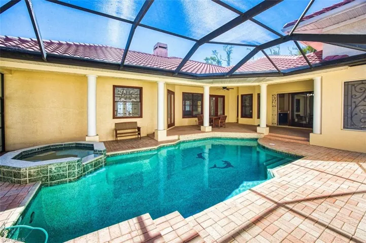 8460 Belle Meade Dr, Fort Myers, Florida 33908
