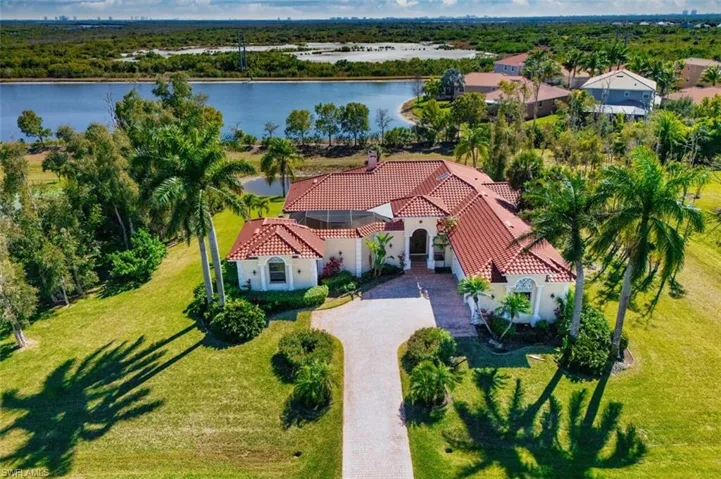 8460 Belle Meade Dr, Fort Myers, Florida 33908