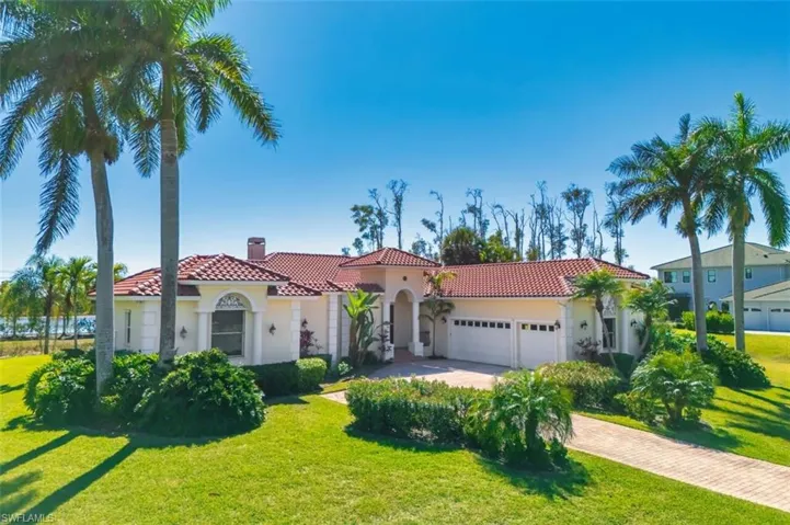 8460 Belle Meade Dr, Fort Myers, Florida 33908