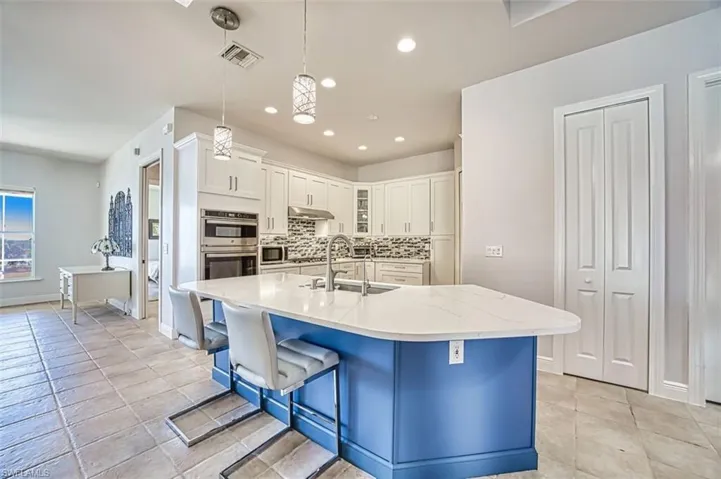 8460 Belle Meade Dr, Fort Myers, Florida 33908