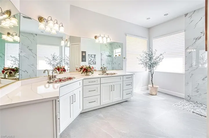 8460 Belle Meade Dr, Fort Myers, Florida 33908