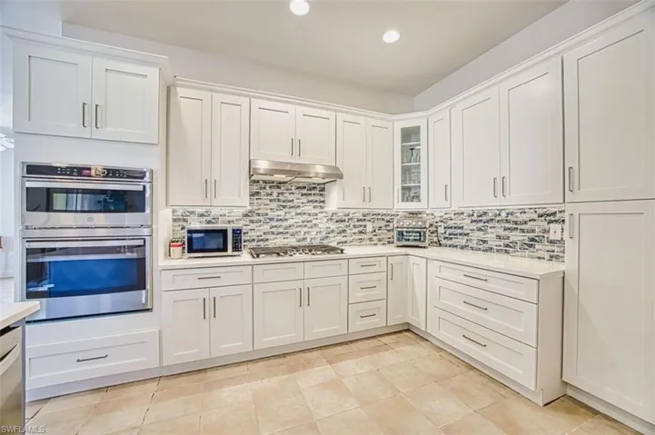 8460 Belle Meade Dr, Fort Myers, Florida 33908