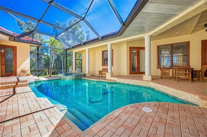 8460 Belle Meade Dr, Fort Myers, Florida 33908