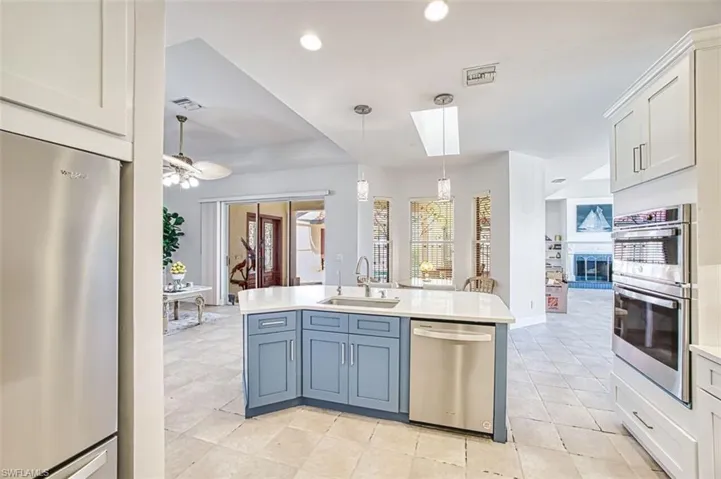 8460 Belle Meade Dr, Fort Myers, Florida 33908