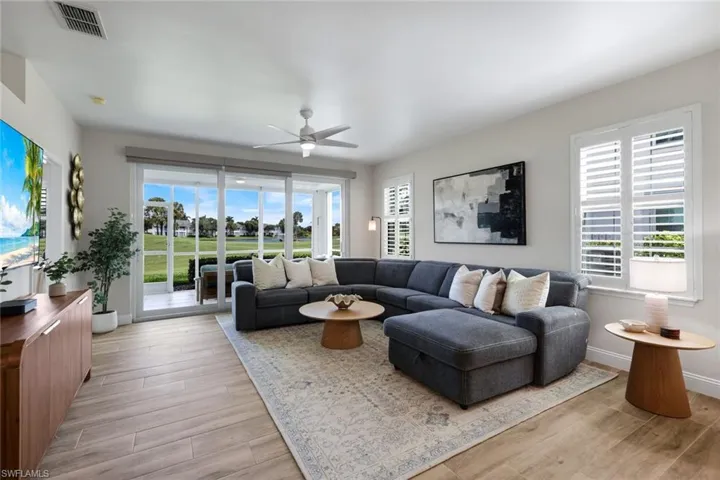 5936 Sand Wedge Ln 1604, Naples, Florida 34110