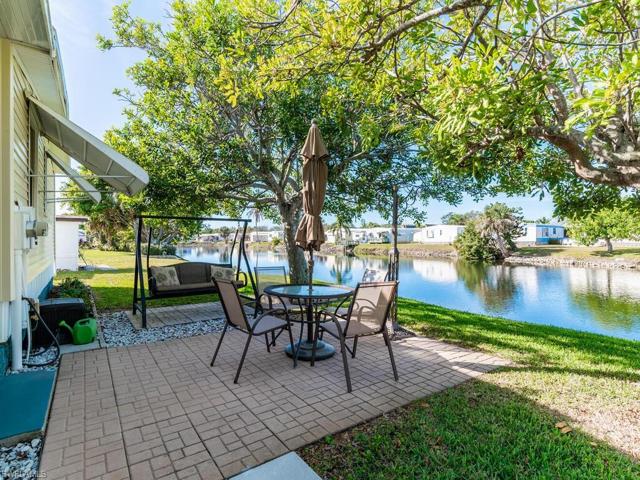 137 Cape Sable DR, NAPLES FL 34104