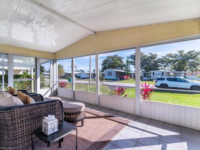 137 Cape Sable DR, NAPLES FL 34104
