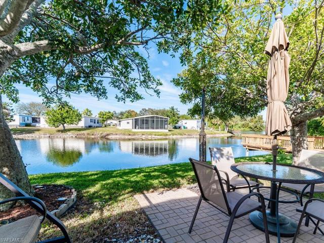 137 Cape Sable DR, NAPLES FL 34104