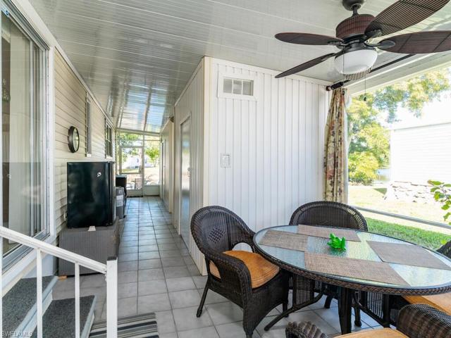 137 Cape Sable DR, NAPLES FL 34104