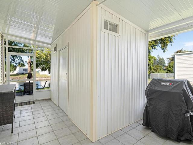 137 Cape Sable DR, NAPLES FL 34104