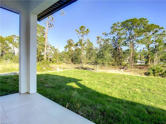 2906 3rd ST SW, LEHIGH ACRES FL 33976