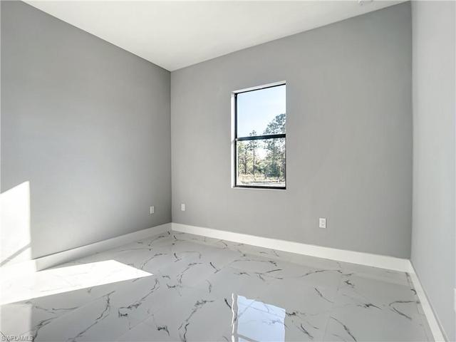 2906 3rd ST SW, LEHIGH ACRES FL 33976