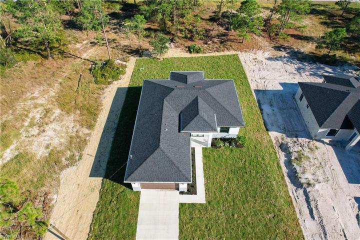 2906 3rd ST SW, LEHIGH ACRES FL 33976