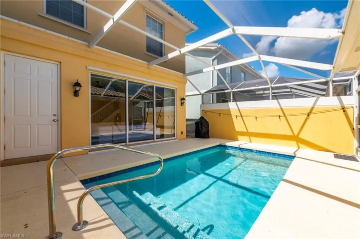 15594 Latitude Dr Bonita Springs FL 34135-  Pool area