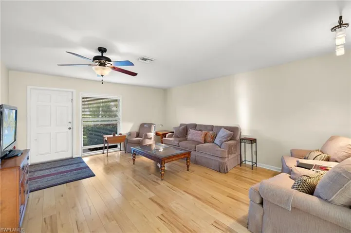 Prior Tenant Furniture