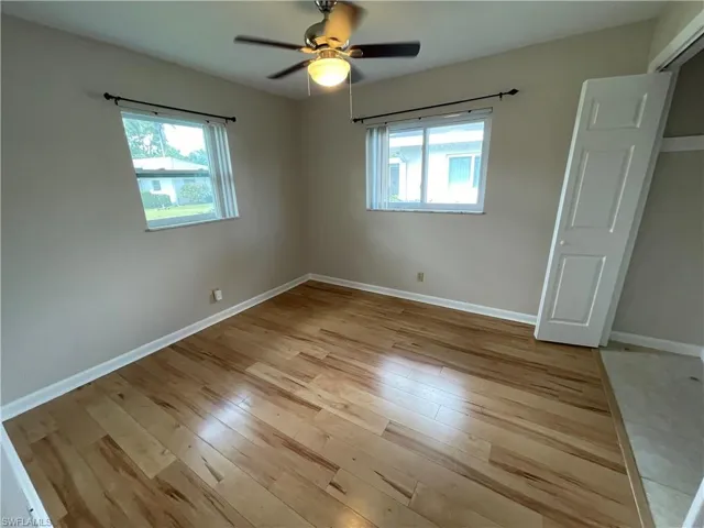 654  Palm View  DR, Naples, FL 34110