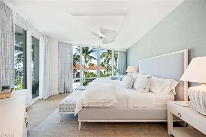 3971 Gulf Shore Blvd N 401, Naples, Florida 34103