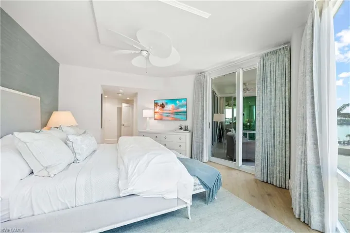 3971 Gulf Shore Blvd N 401, Naples, Florida 34103