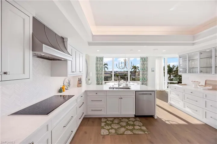 3971 Gulf Shore Blvd N 401, Naples, Florida 34103