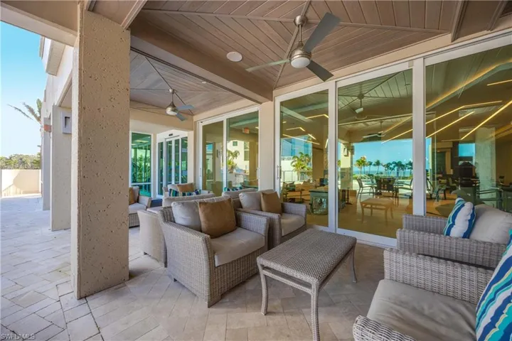 3971 Gulf Shore Blvd N 401, Naples, Florida 34103