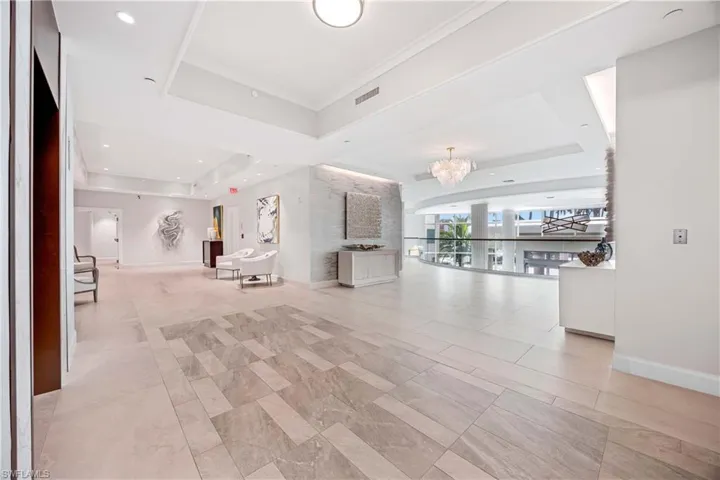 3971 Gulf Shore Blvd N 401, Naples, Florida 34103