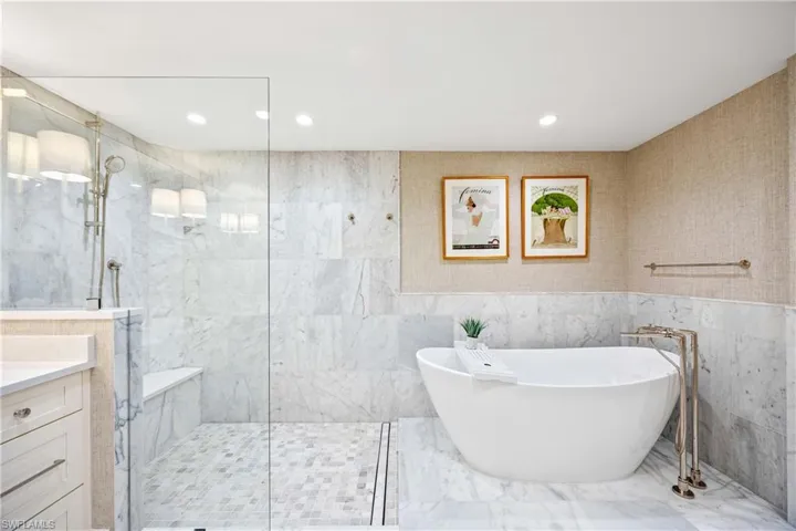 3971 Gulf Shore Blvd N 401, Naples, Florida 34103